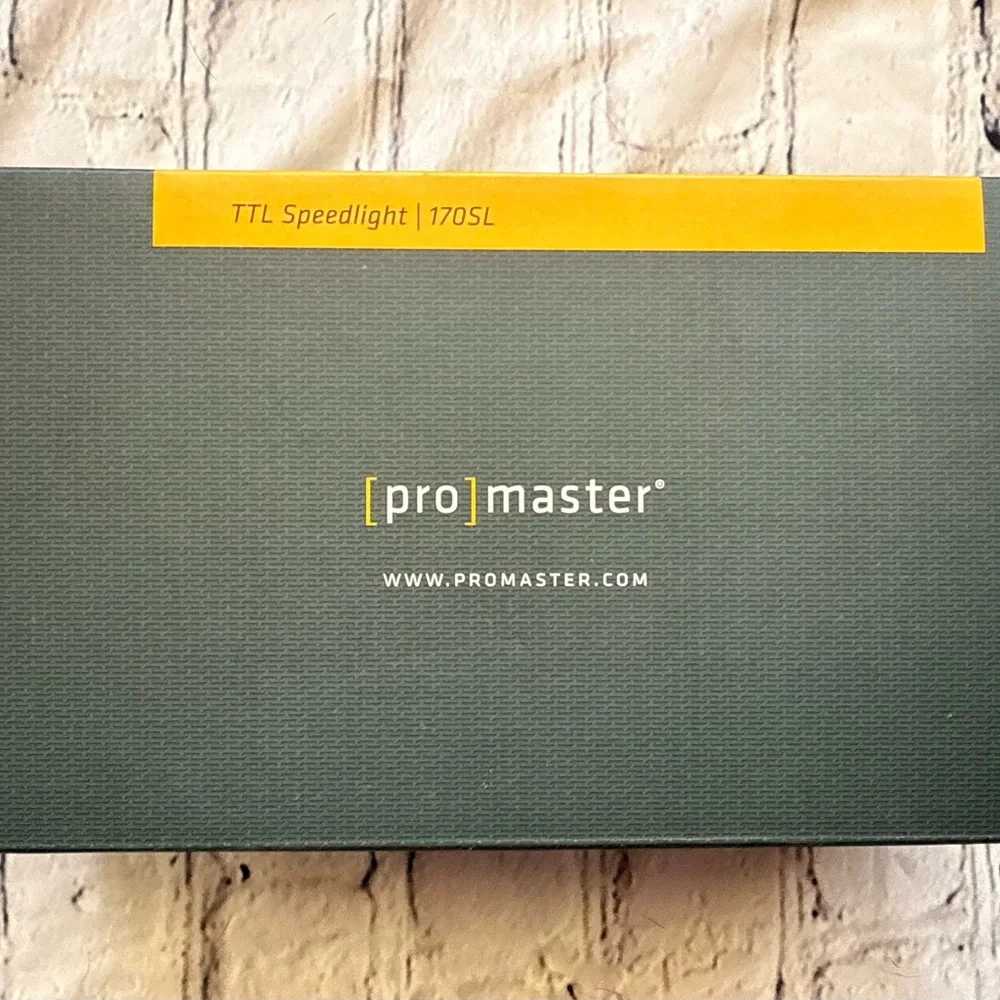 ProMaster TTL Speedlight 170SL - Picture 1 of 8